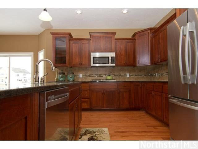 1662 Hunters Ridge Lane Centerville, MN 55038 - Photo 4 of 10