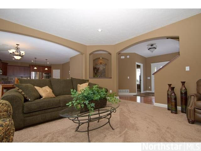1662 Hunters Ridge Lane Centerville, MN 55038 - Photo 5 of 10