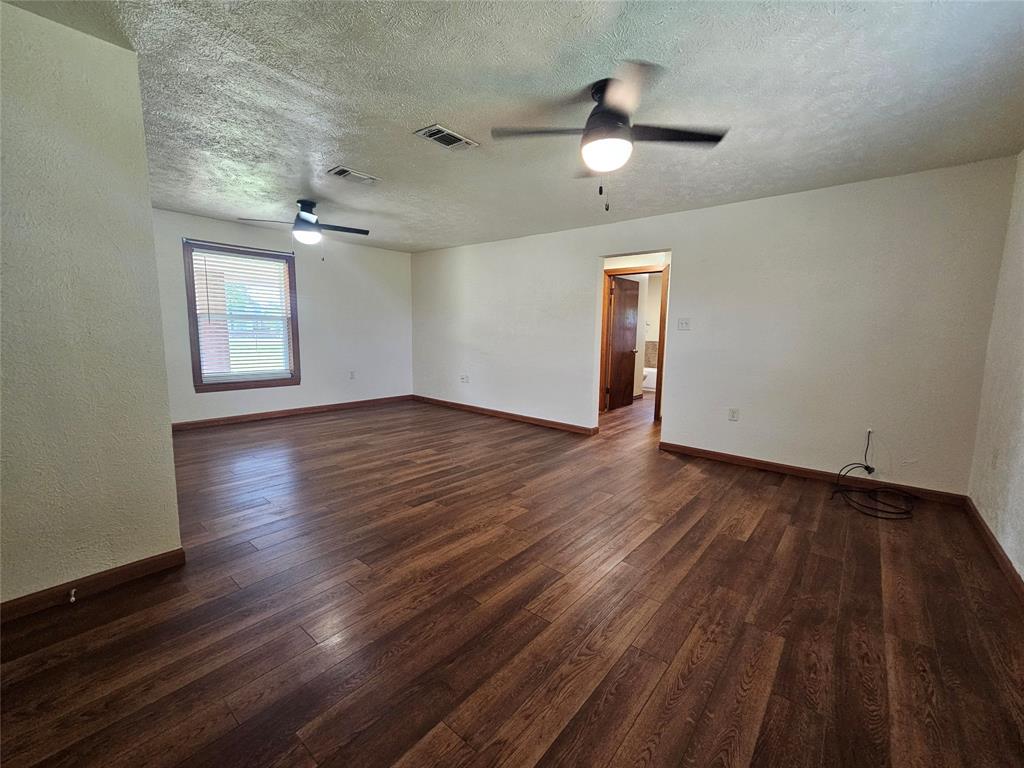 2901 Ranger Highway Weatherford, TX 76088 - Photo 9 of 30