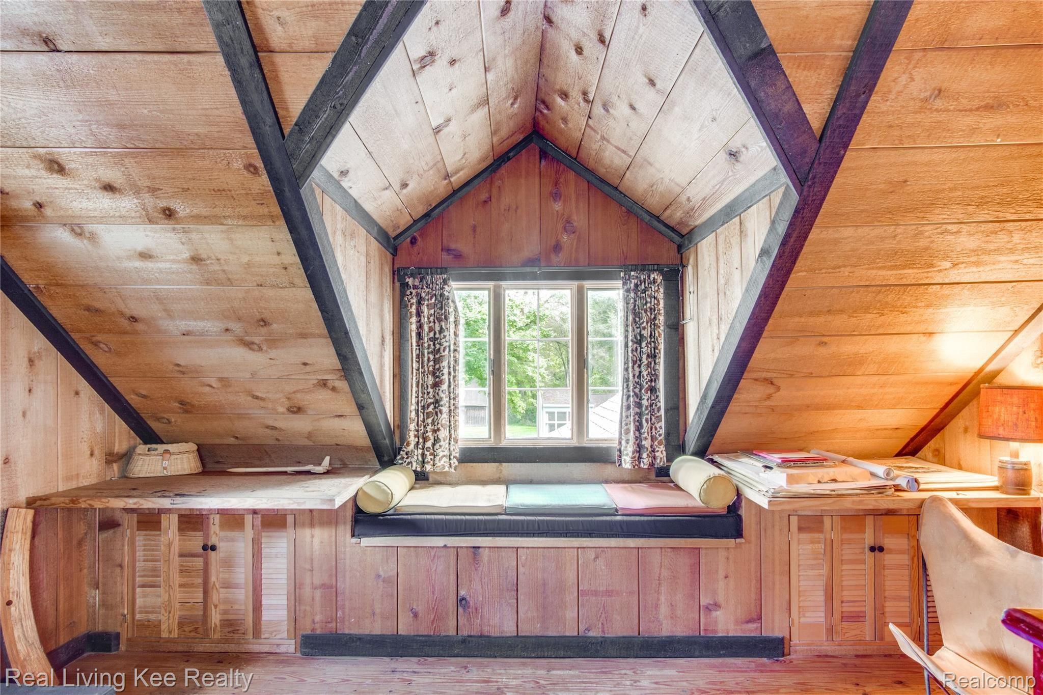 2550 28 Mile Road Rochester, MI 48306 - Photo 66 of 69 Interiors (37 of 47).jpg