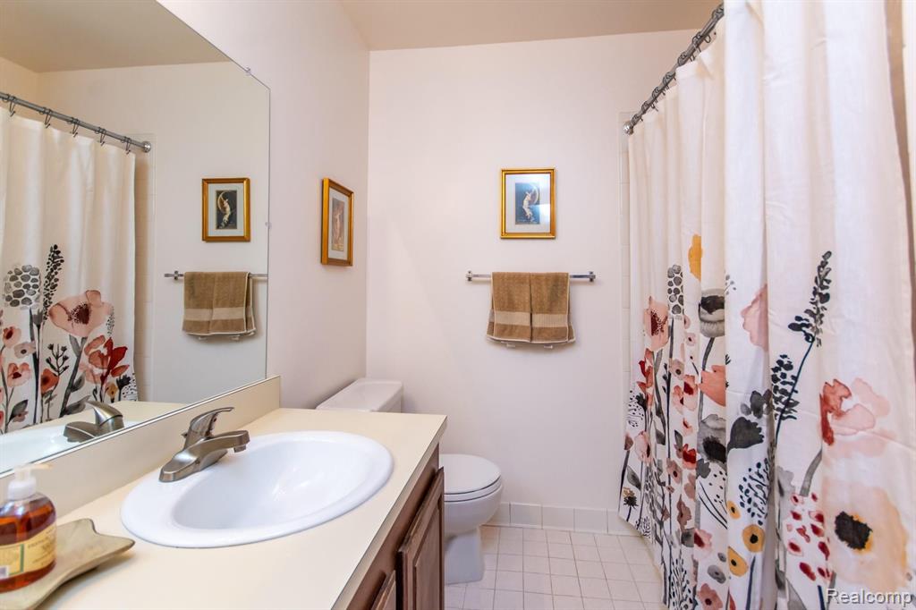 30445 West 14 Mile Road, Unit 67 Farmington Hills, MI 48334 - Photo 13 of 16