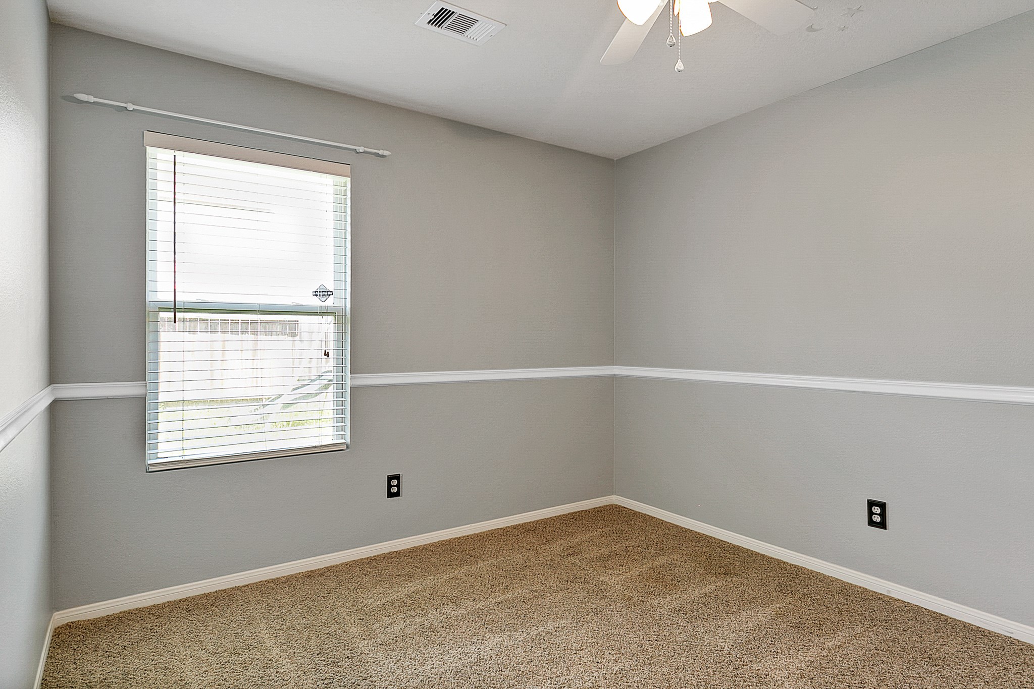 2331 Old Ox Road Spring, TX 77386 - Photo 14 of 16 Secondary bedroom