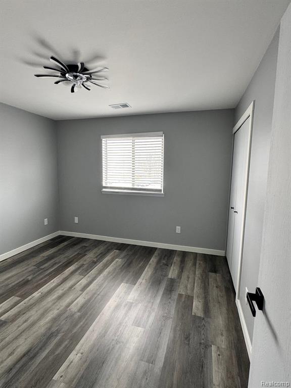 31844 Kelly Road, Unit 4 Roseville, MI 48066 - Photo 16 of 18