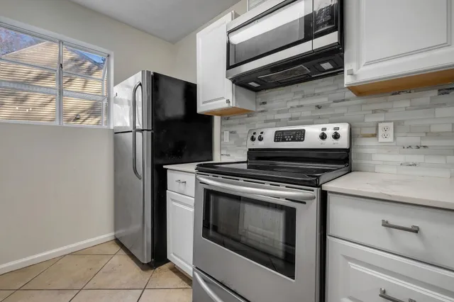 $214,000 | 1064 Copper Creek Drive, Unit B, Tallahassee, FL 32311