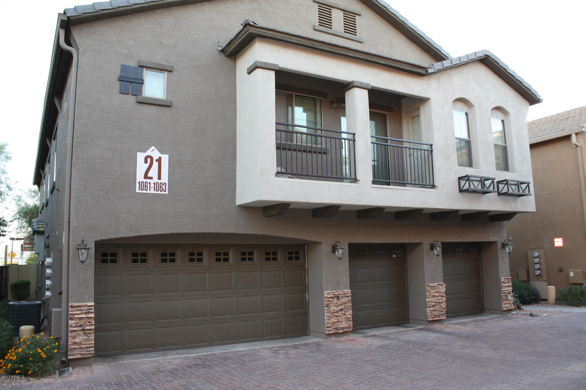 2150 East Bell Road, Unit 1063 Phoenix, AZ 85022 - Photo 1 of 19 IMG_1822