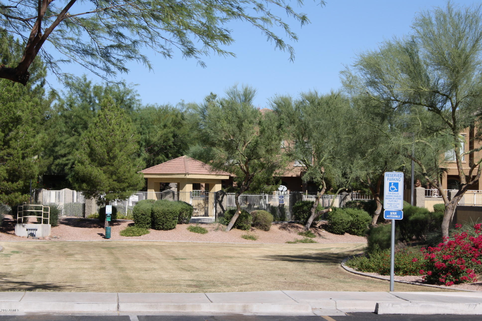 2150 East Bell Road, Unit 1063 Phoenix, AZ 85022 - Photo 17 of 19 IMG_1843