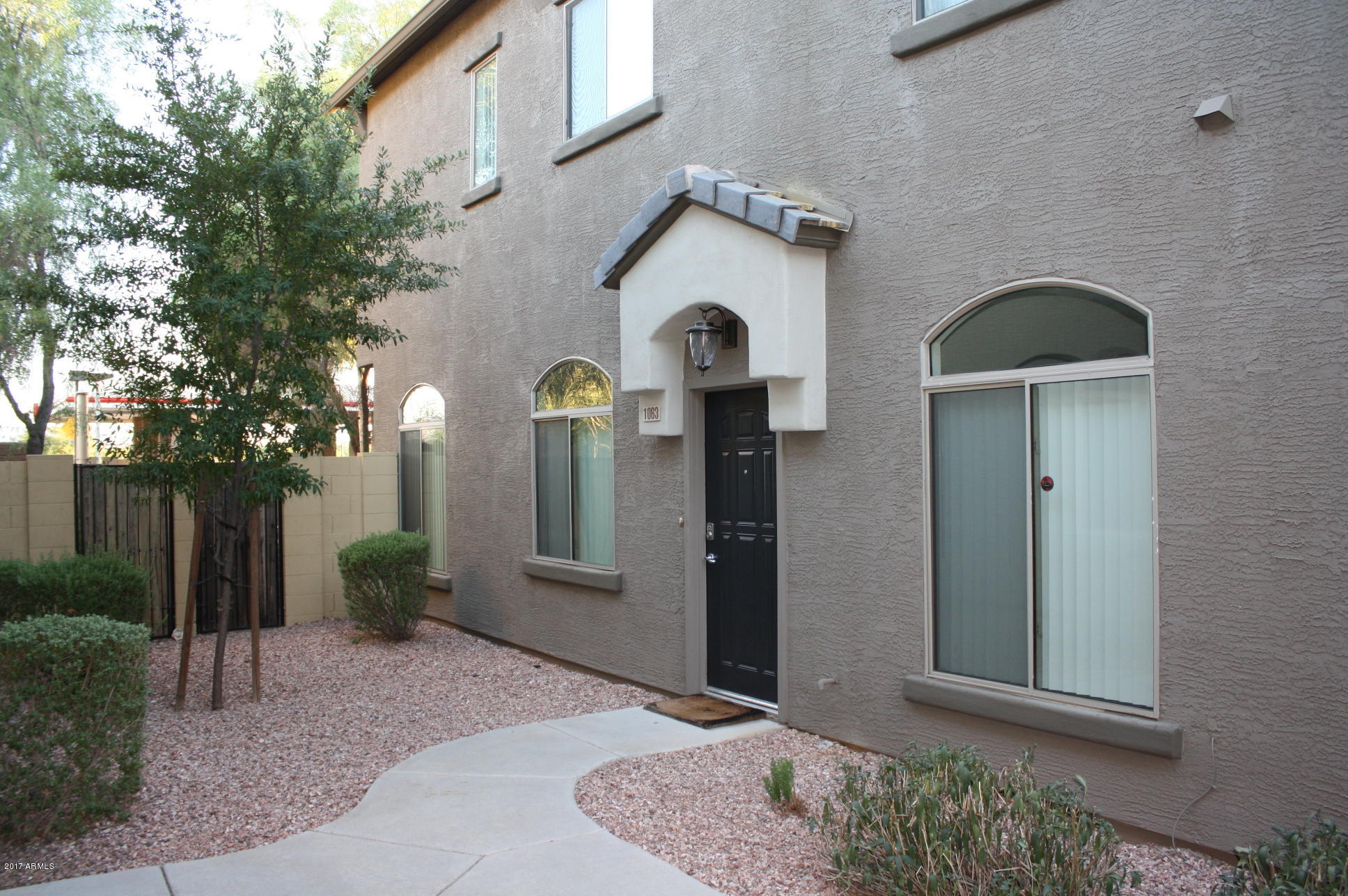 2150 East Bell Road, Unit 1063 Phoenix, AZ 85022 - Photo 2 of 19 IMG_1819