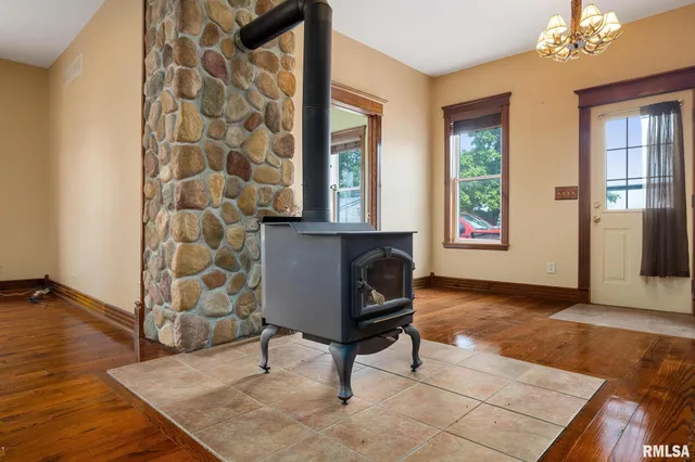 $599,000 | 1014 Bricktown Road, Lowpoint, IL 61545