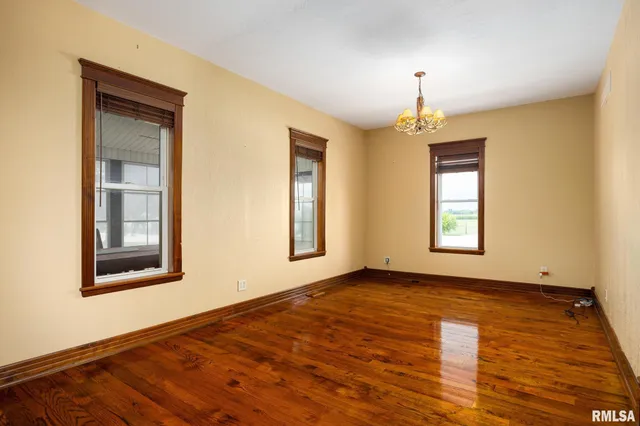 $599,000 | 1014 Bricktown Road, Lowpoint, IL 61545