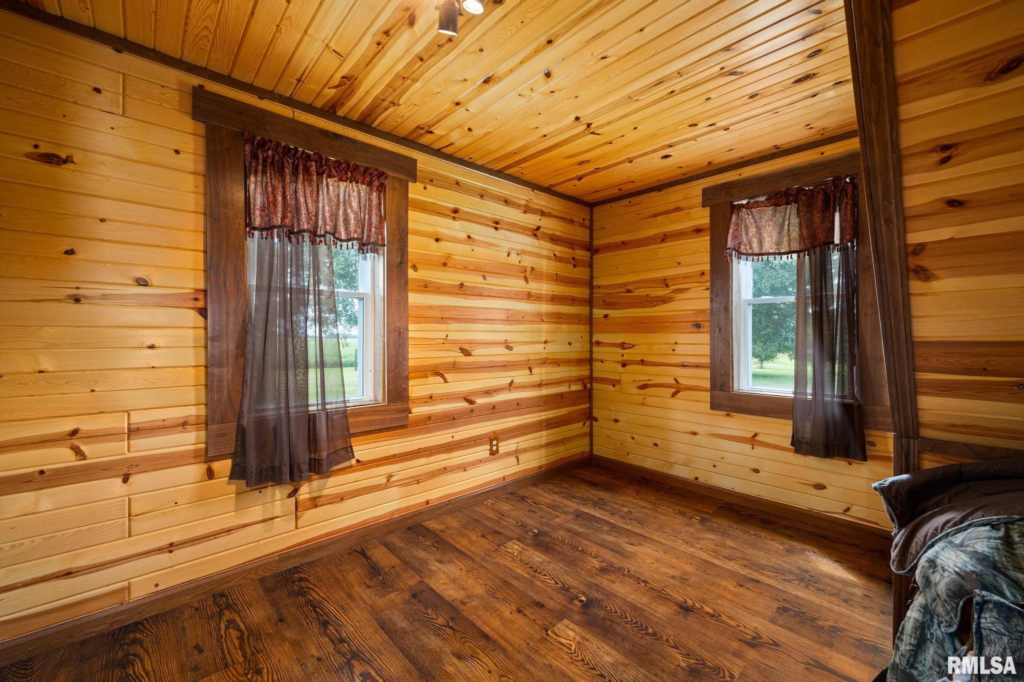 1014 Bricktown Road Lowpoint, IL 61545 - Photo 22 of 65