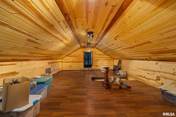 $599,000 | 1014 Bricktown Road, Lowpoint, IL 61545