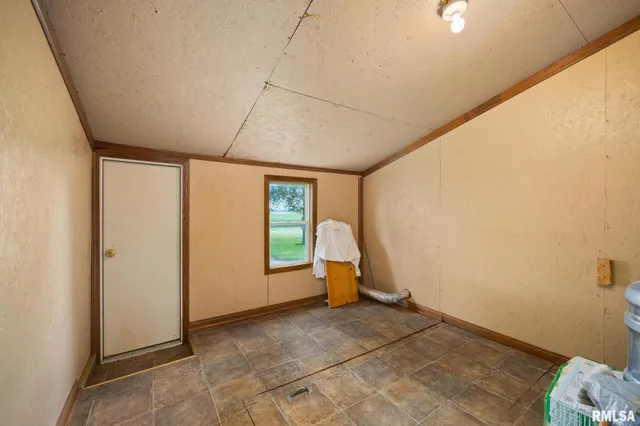 $599,000 | 1014 Bricktown Road, Lowpoint, IL 61545