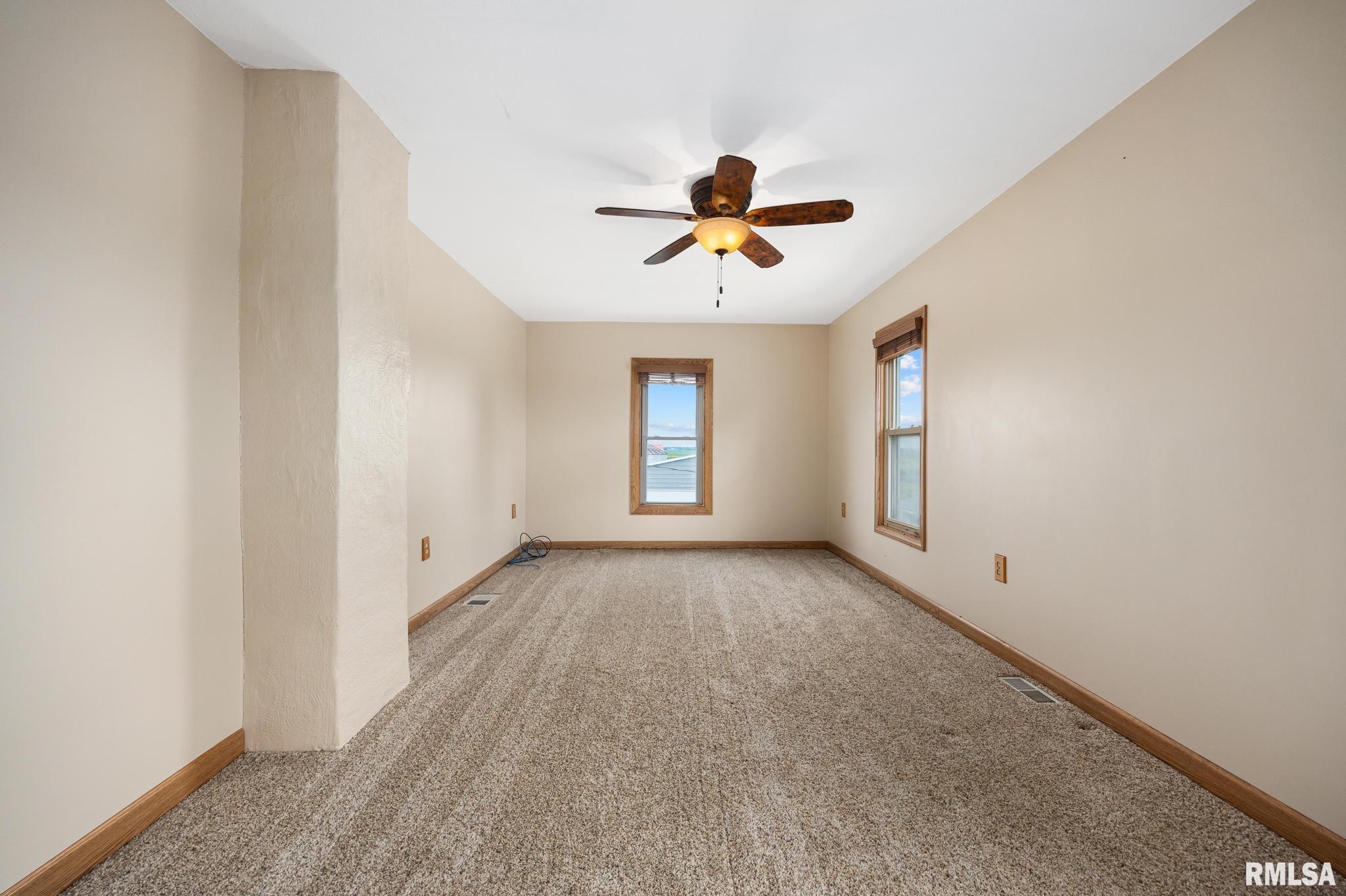 1014 Bricktown Road Lowpoint, IL 61545 - Photo 34 of 65