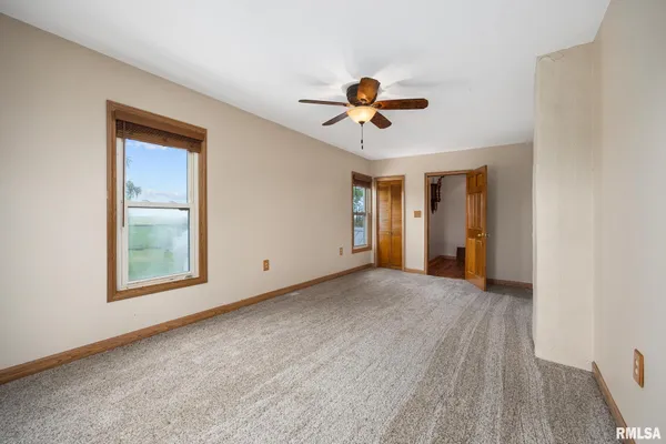 $599,000 | 1014 Bricktown Road, Lowpoint, IL 61545