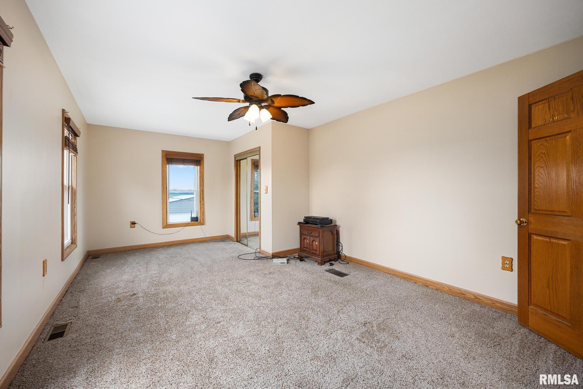 1014 Bricktown Road Lowpoint, IL 61545 - Photo 37 of 65