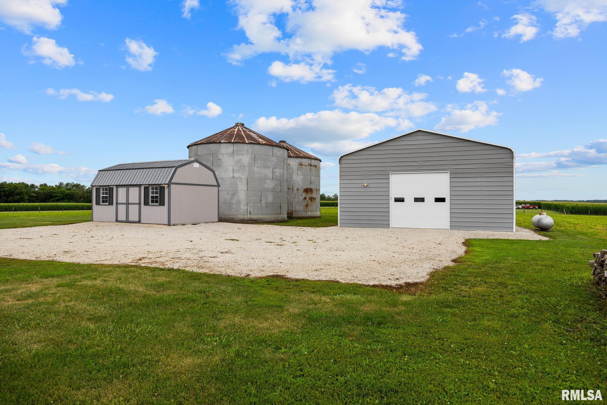 1014 Bricktown Road Lowpoint, IL 61545 - Photo 47 of 65