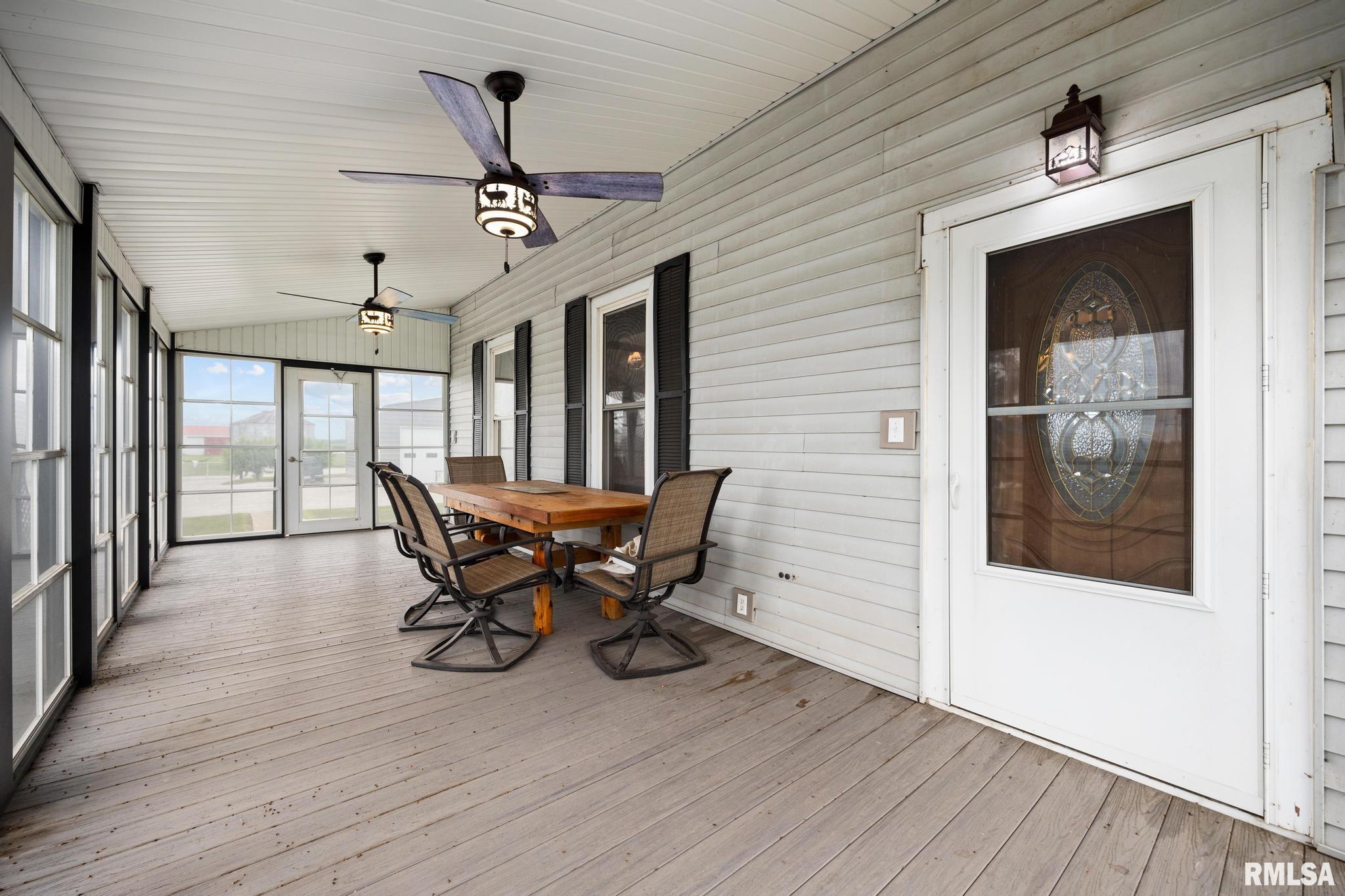 1014 Bricktown Road Lowpoint, IL 61545 - Photo 10 of 65