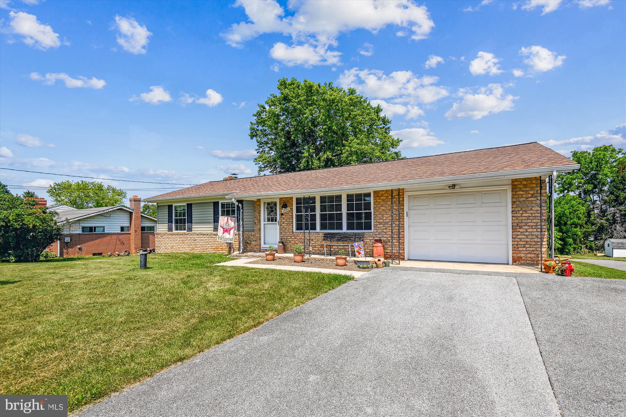 2102 Woodview Road Finksburg, MD 21048 - Photo 3 of 54