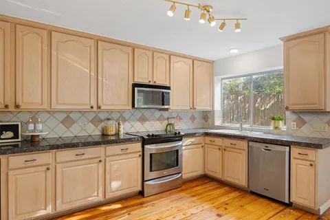 $499,999 | 3509 Latimer Drive, Austin, TX 78732