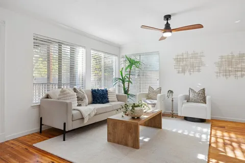 $499,999 | 3509 Latimer Drive, Austin, TX 78732