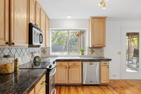 $499,999 | 3509 Latimer Drive, Austin, TX 78732