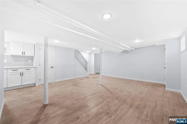 $3,800 | 42 Livingston Avenue, Lyndhurst, NJ 07071