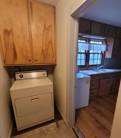 $95,000 | 136 West 3rd Street, Lingle, WY 82223