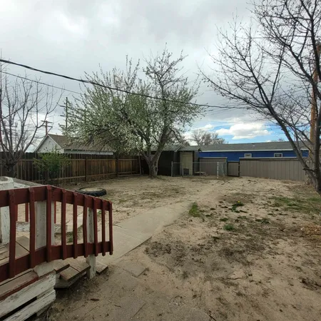 $95,000 | 136 West 3rd Street, Lingle, WY 82223