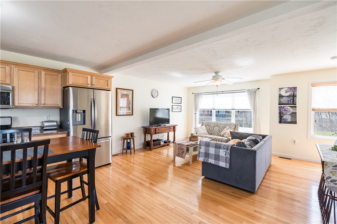 27 Streamview Drive Cumberland, RI 02864 - Photo 13 of 42