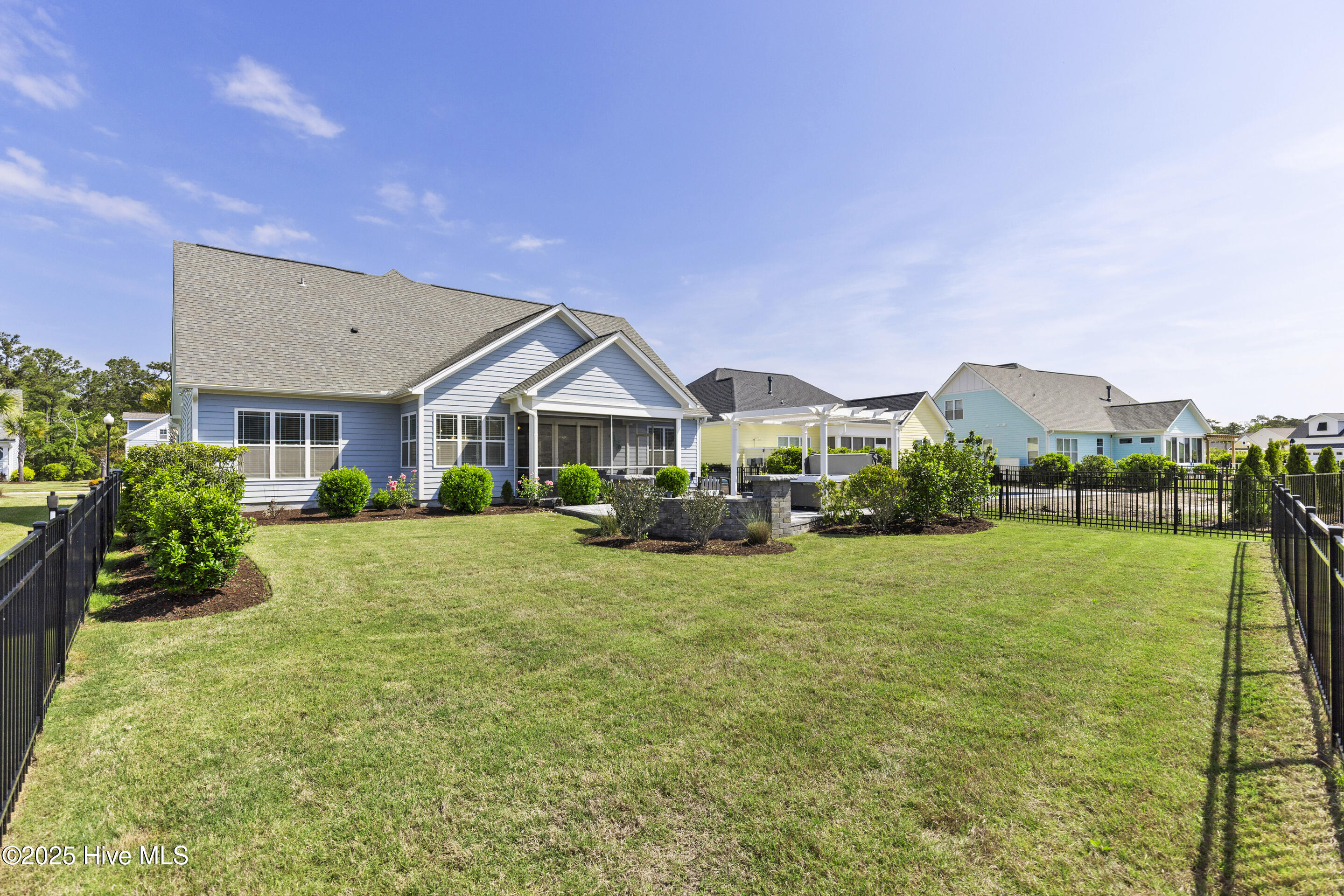 1378 Long Pond Road Southwest Ocean Isle Beach, NC 28469 - Photo 4 of 57 Nice space