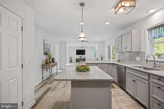 $689,000 | 163 Erica Court, Swedesboro, NJ 08085