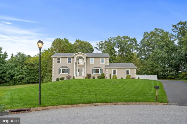 $689,000 | 163 Erica Court, Swedesboro, NJ 08085
