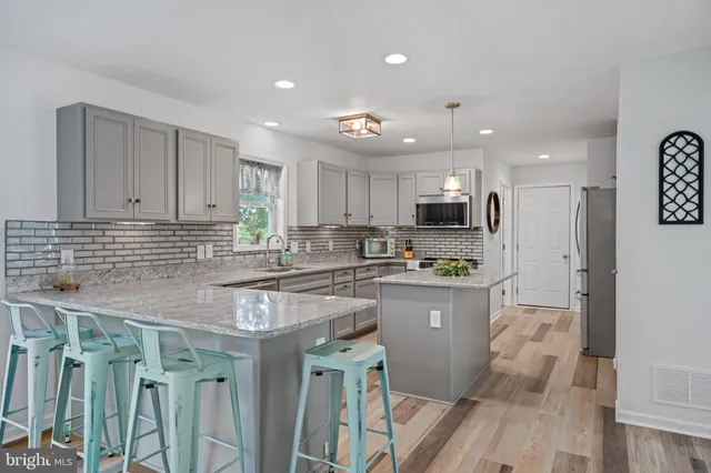 $689,000 | 163 Erica Court, Swedesboro, NJ 08085