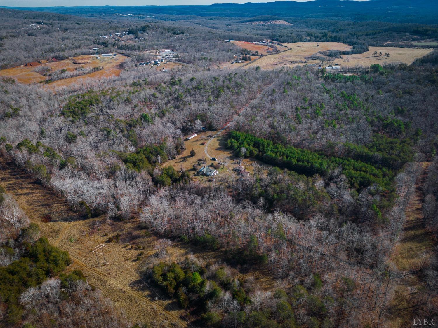 1190 Sunnymeade Road Rustburg, VA 24588 - Photo 10 of 14 Gallery Image 10