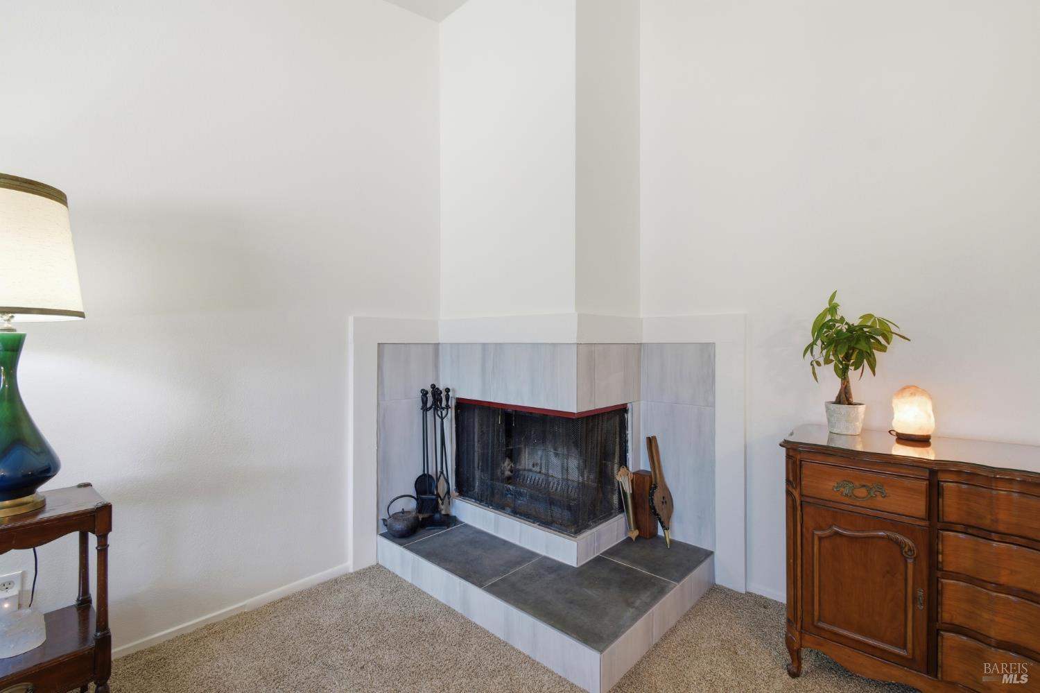 2299 Copperfield Drive Santa Rosa, CA 95401 - Photo 9 of 33