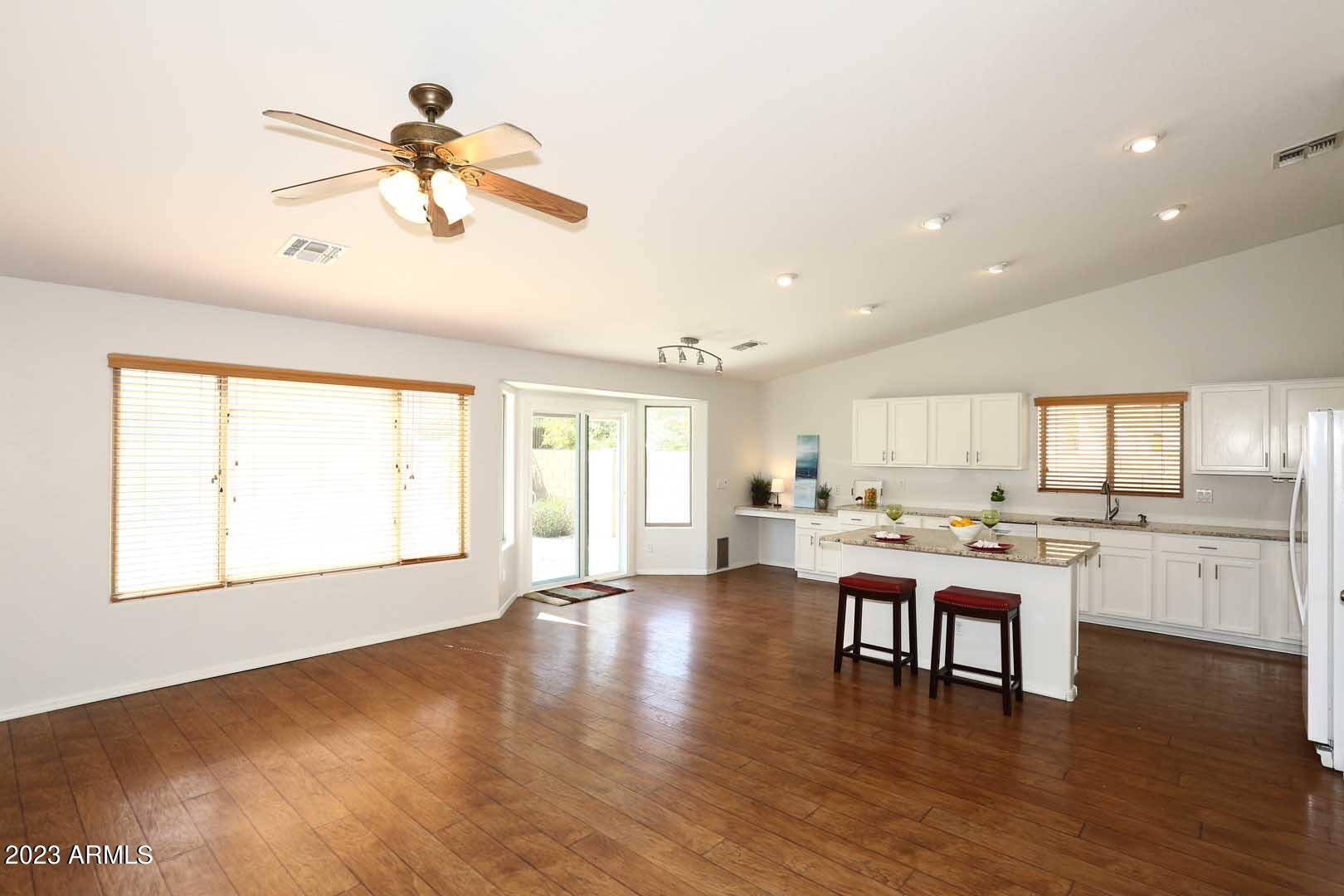 1713 East Beverly Road Phoenix, AZ 85042 - Photo 8 of 43 Great Room-Kitchen2