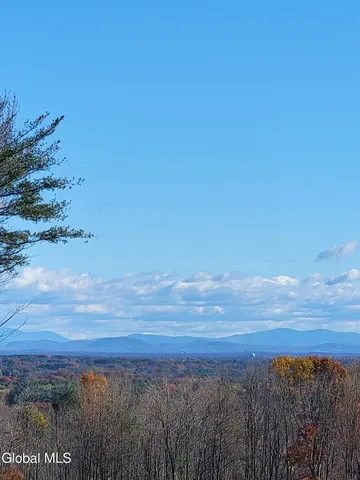 $449,900 | 810 Sacandaga Road, Glenville, NY 12302