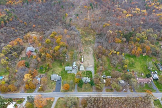 $399,900 | 810 Sacandaga Road, Glenville, NY 12302