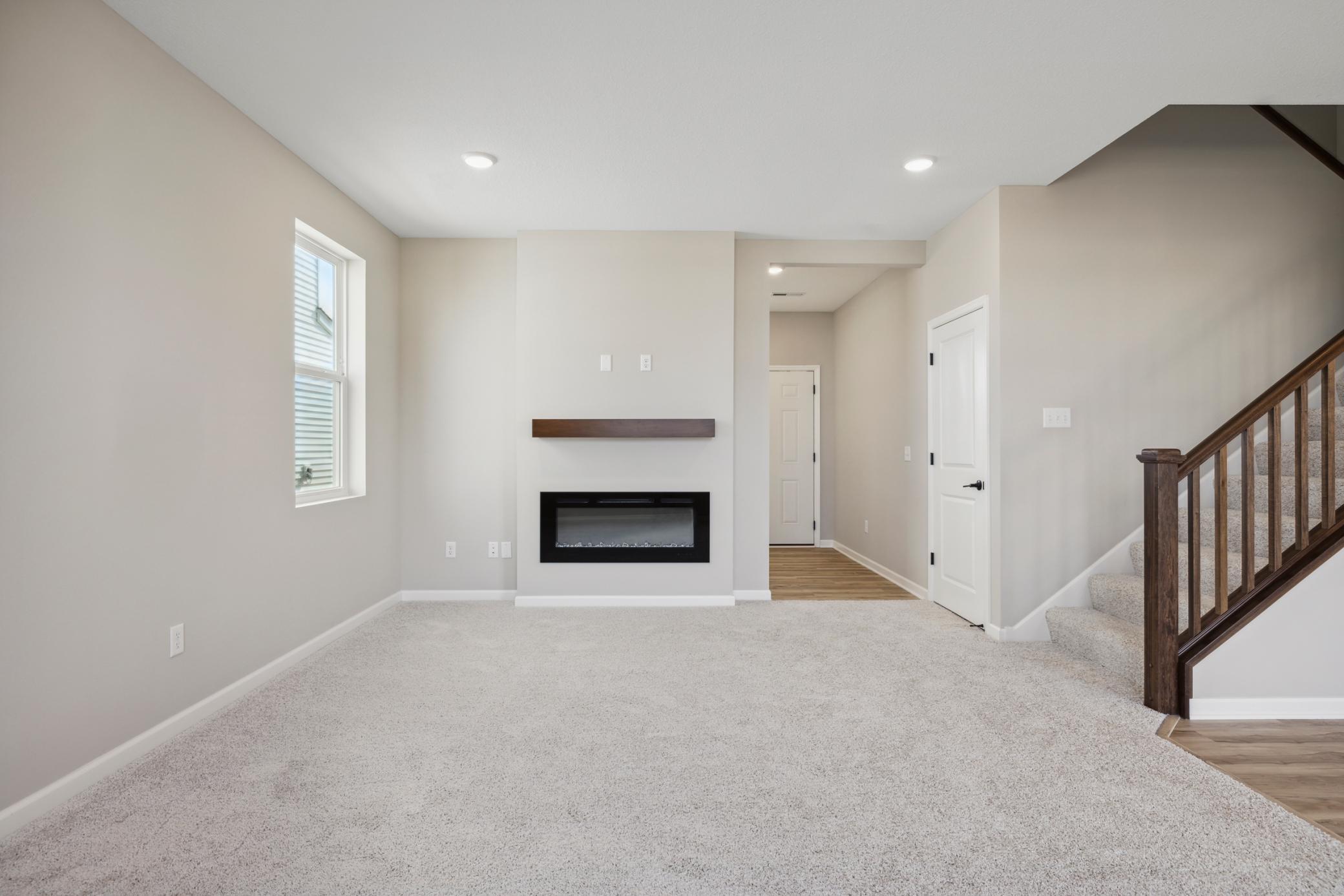 15028 Athenry Bay Rosemount, MN 55068 - Photo 5 of 38