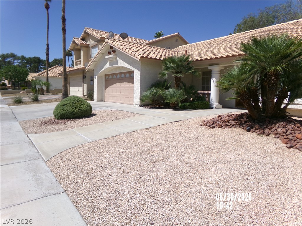 809 Long Branch Drive Henderson, NV 89014 - Photo 5 of 39