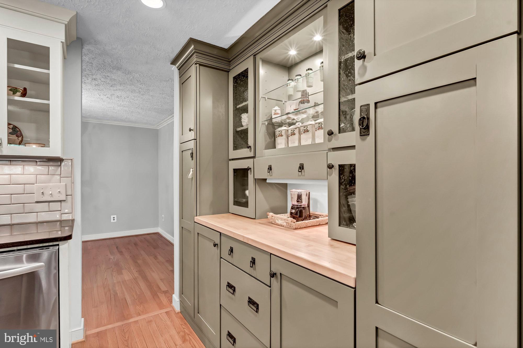 2406 Freetown Drive Reston, VA 20191 - Photo 13 of 73 Gallery Image 13