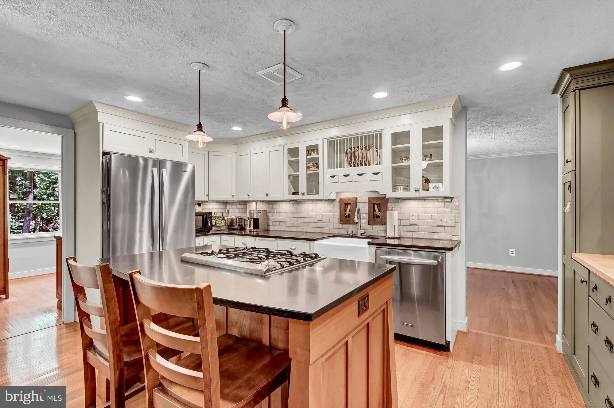 2406 Freetown Drive Reston, VA 20191 - Photo 14 of 73 Gallery Image 14