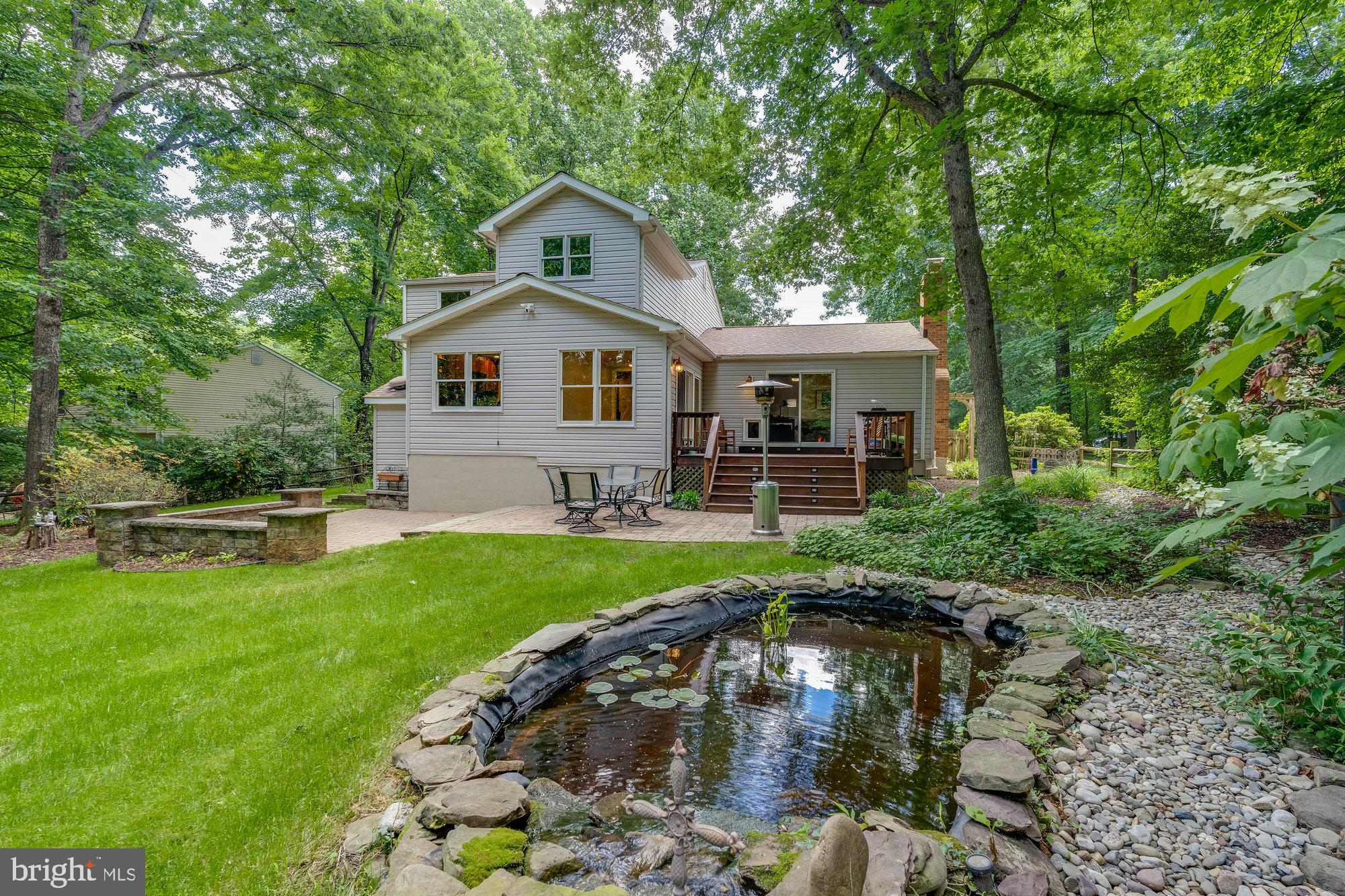2406 Freetown Drive Reston, VA 20191 - Photo 2 of 73 Gallery Image 2