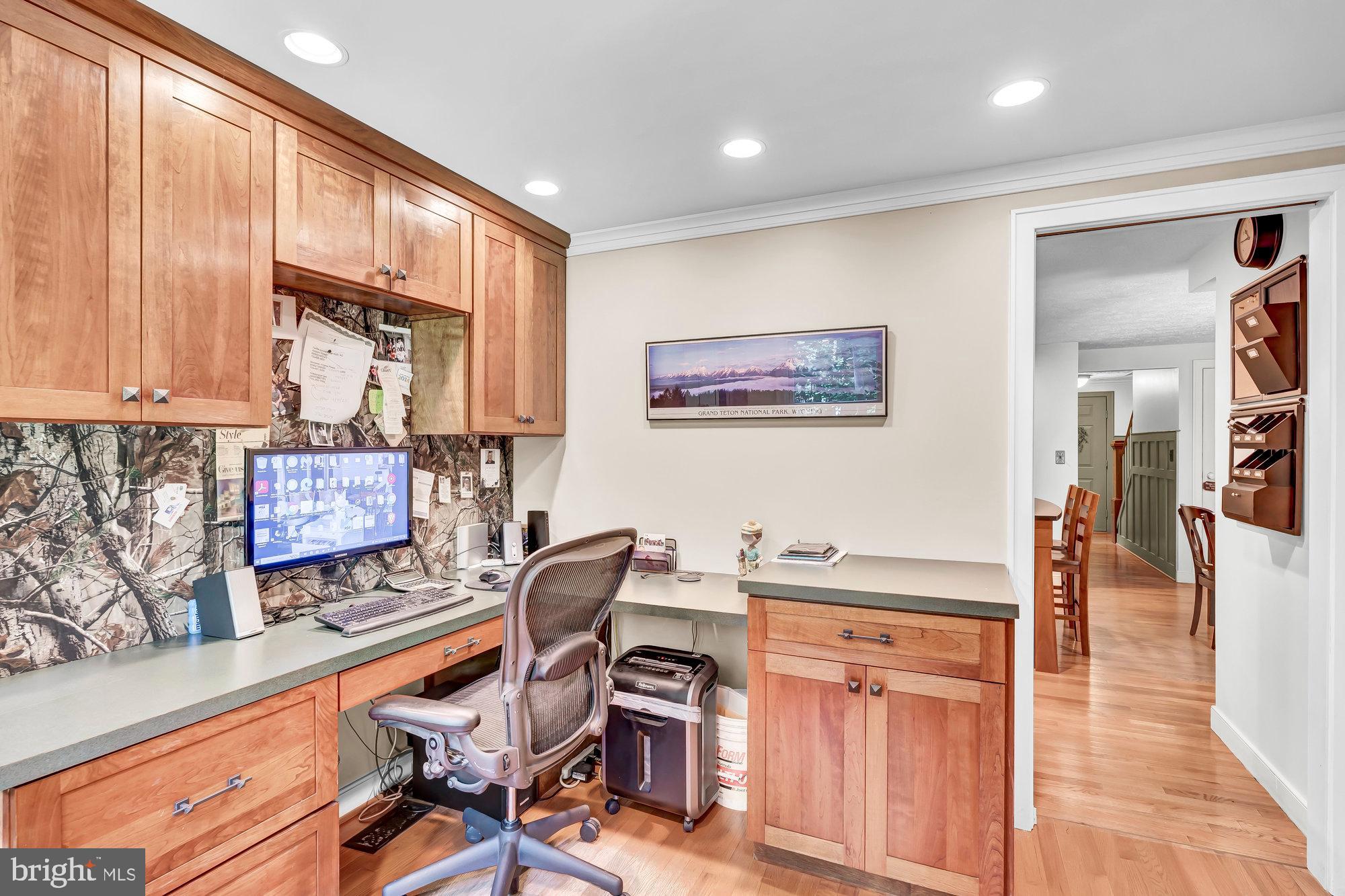 2406 Freetown Drive Reston, VA 20191 - Photo 22 of 73 Gallery Image 22