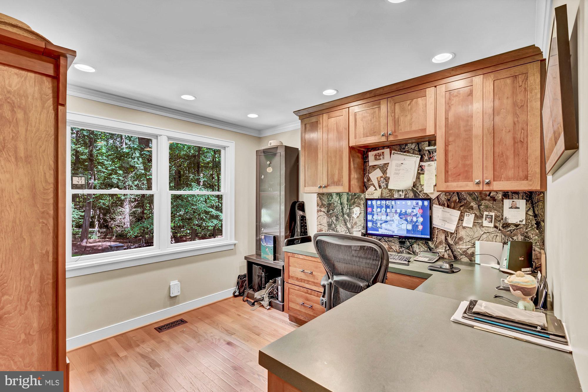 2406 Freetown Drive Reston, VA 20191 - Photo 23 of 73 Gallery Image 23