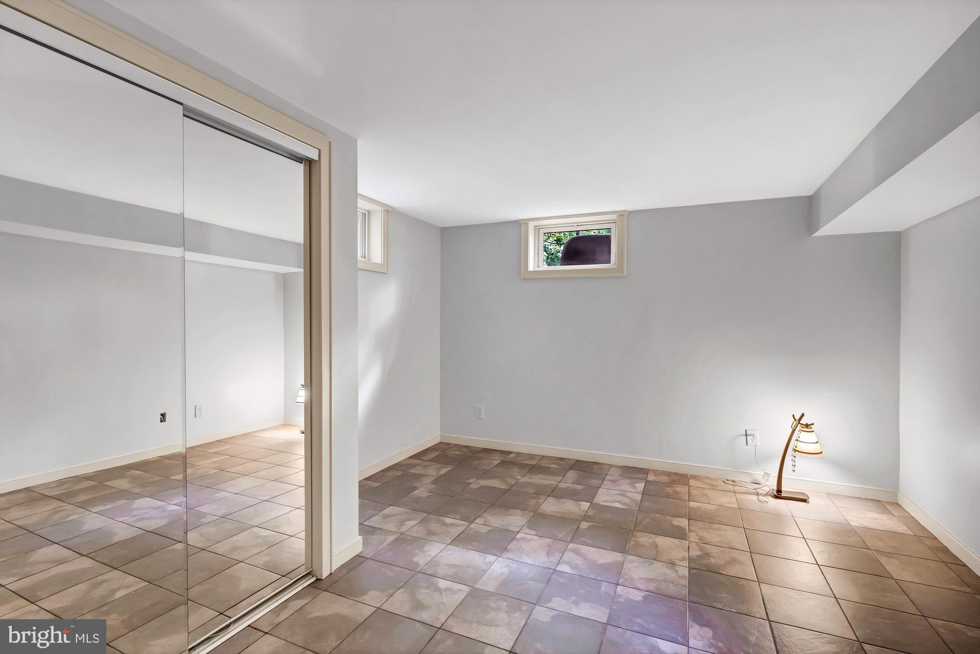 2406 Freetown Drive Reston, VA 20191 - Photo 47 of 73 Gallery Image 47