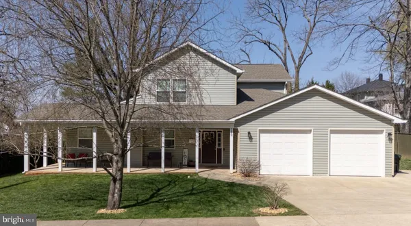 $630,000 | 712 South Blue Ridge Avenue, Culpeper, VA 22701