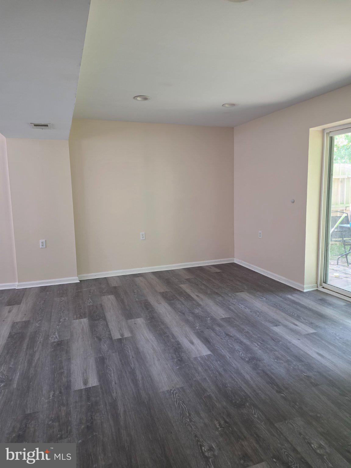 213 Biddle Road Accokeek, MD 20607 - Photo 21 of 30 Family Room
