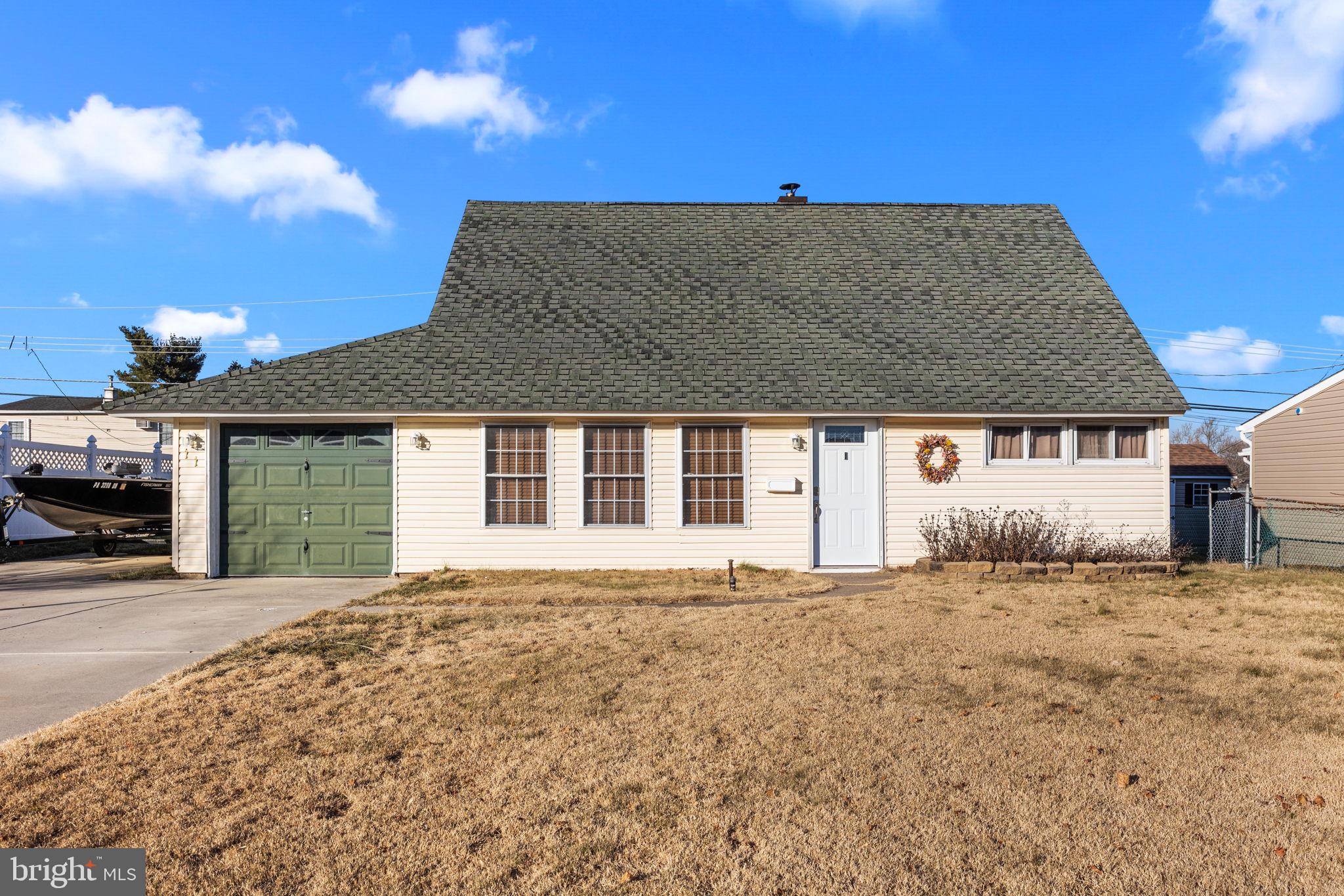 11 Calicobush Road Levittown, PA 19057 - Photo 1 of 20