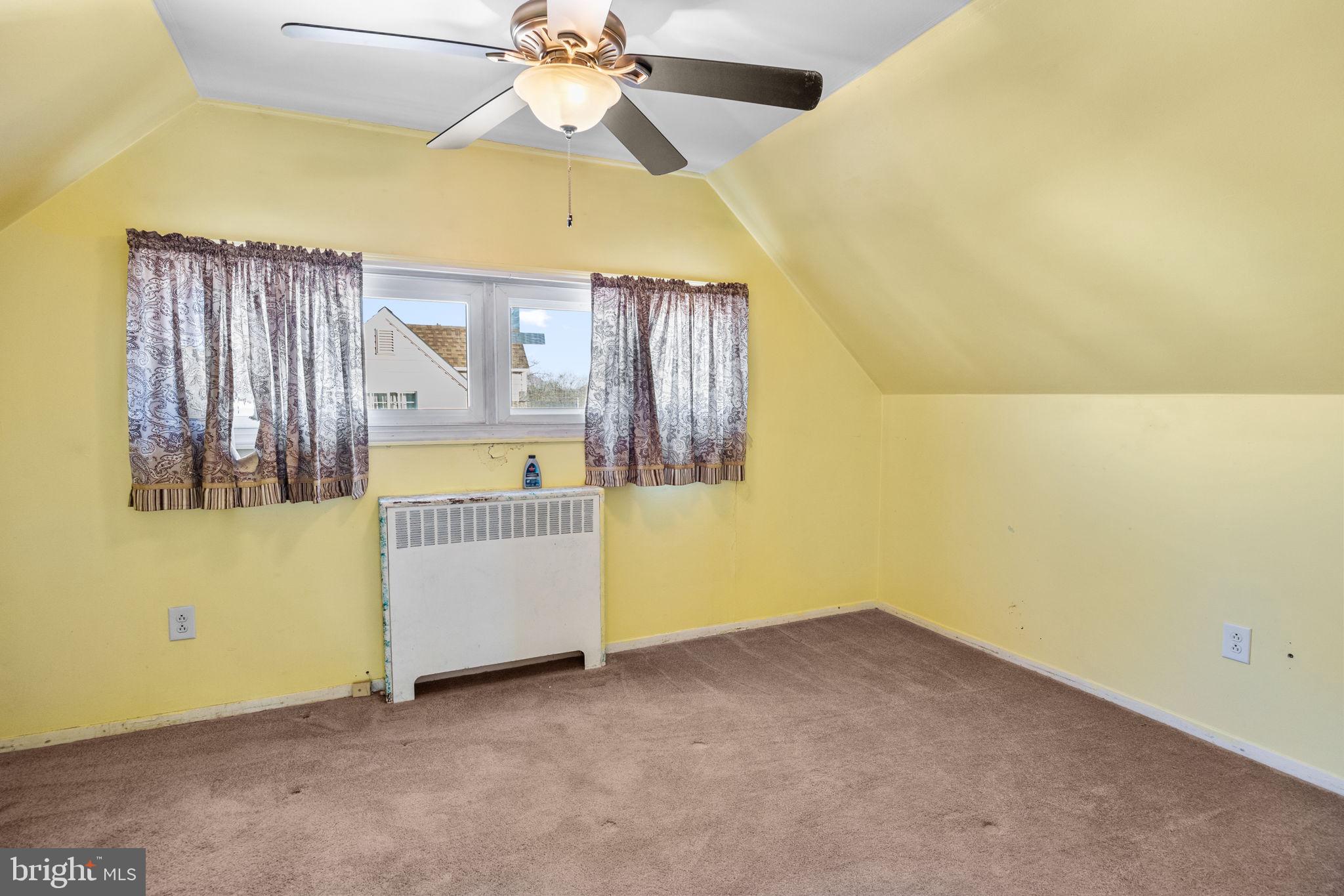 11 Calicobush Road Levittown, PA 19057 - Photo 14 of 20